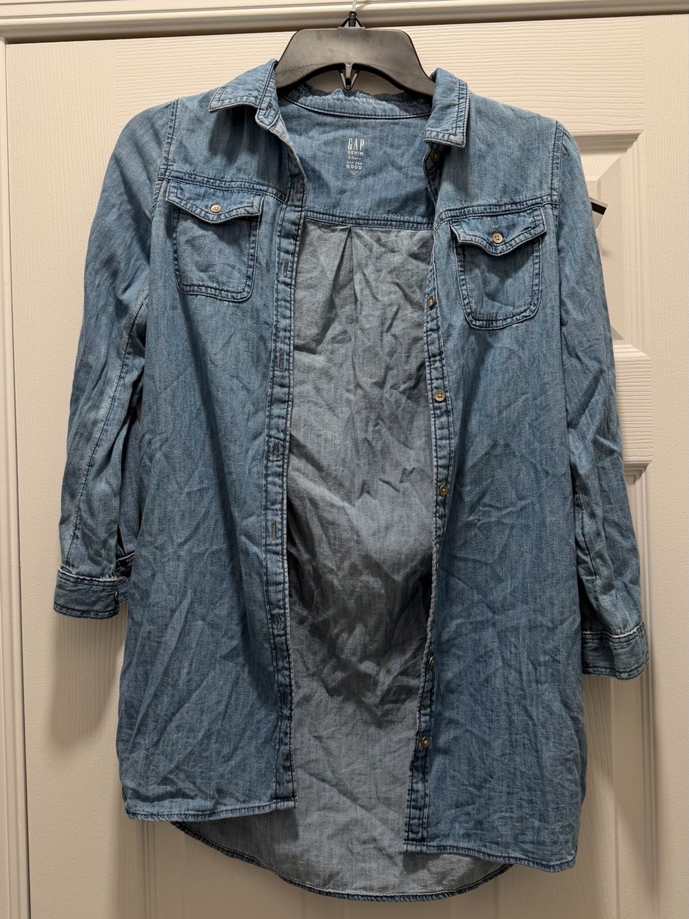 GAP Medium Blue Denim Shirt Jacket